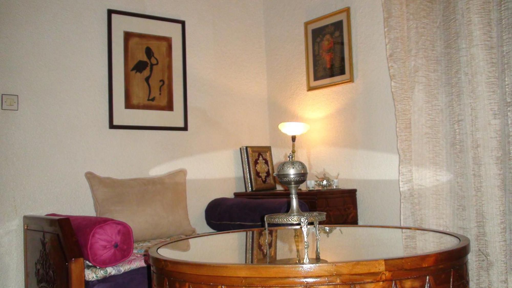 Riad Arambys As-Sawíra Pokoj fotografie