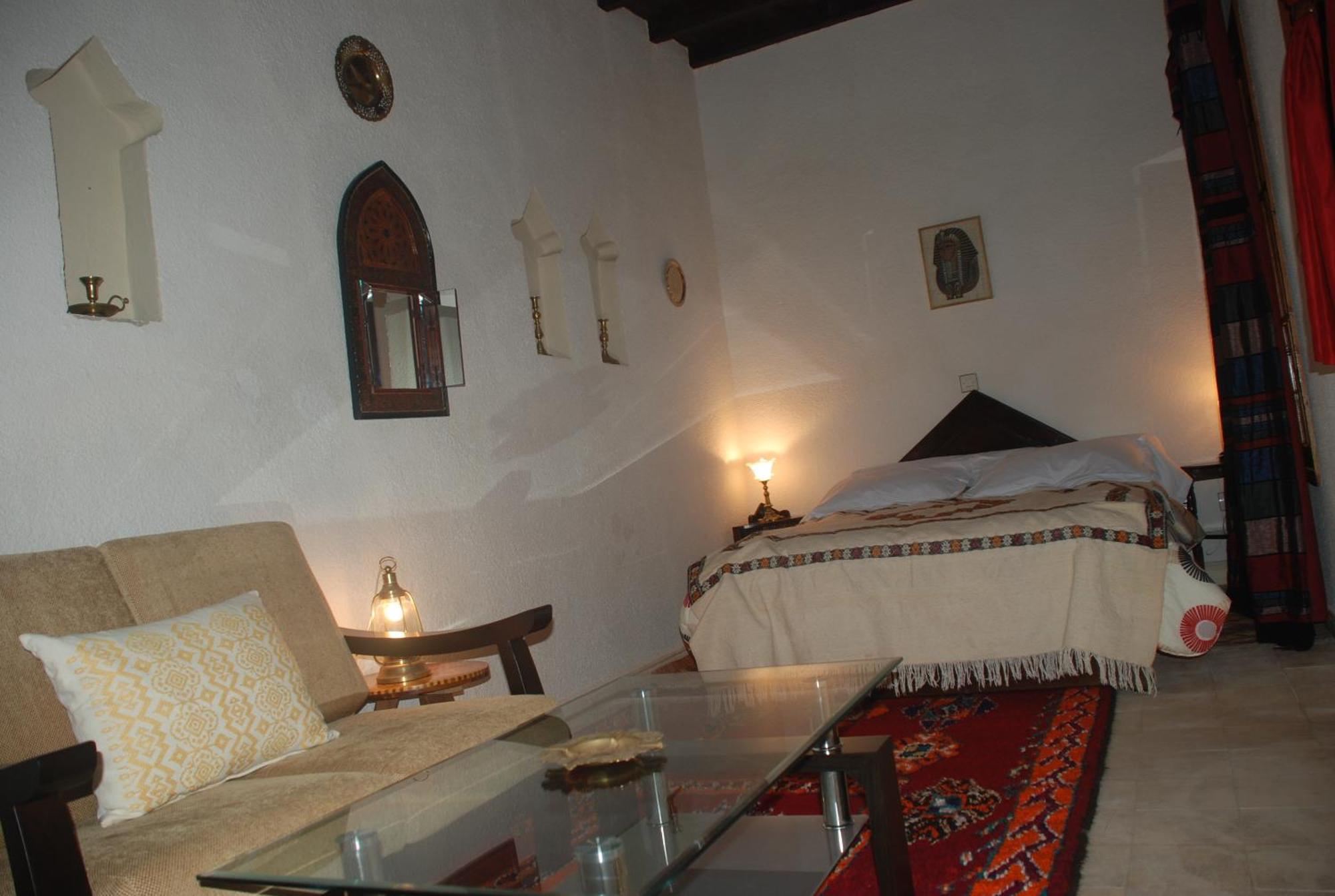 Riad Arambys As-Sawíra Pokoj fotografie