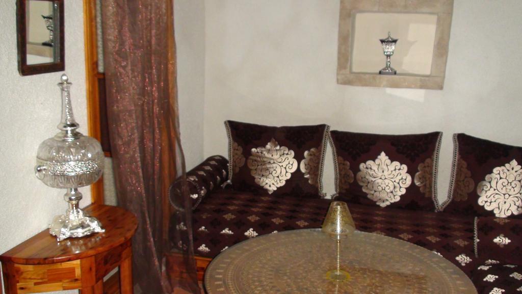 Riad Arambys As-Sawíra Exteriér fotografie