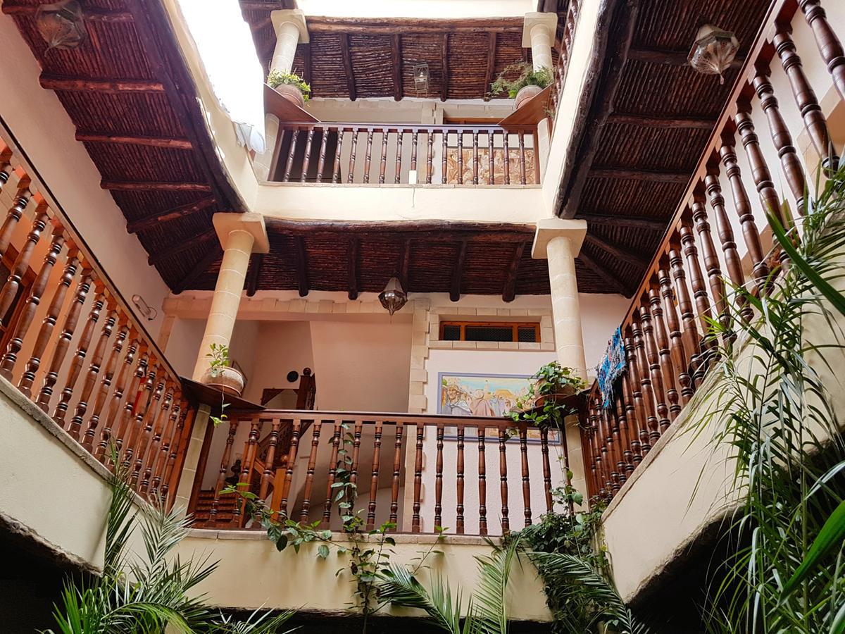 Riad Arambys As-Sawíra Exteriér fotografie